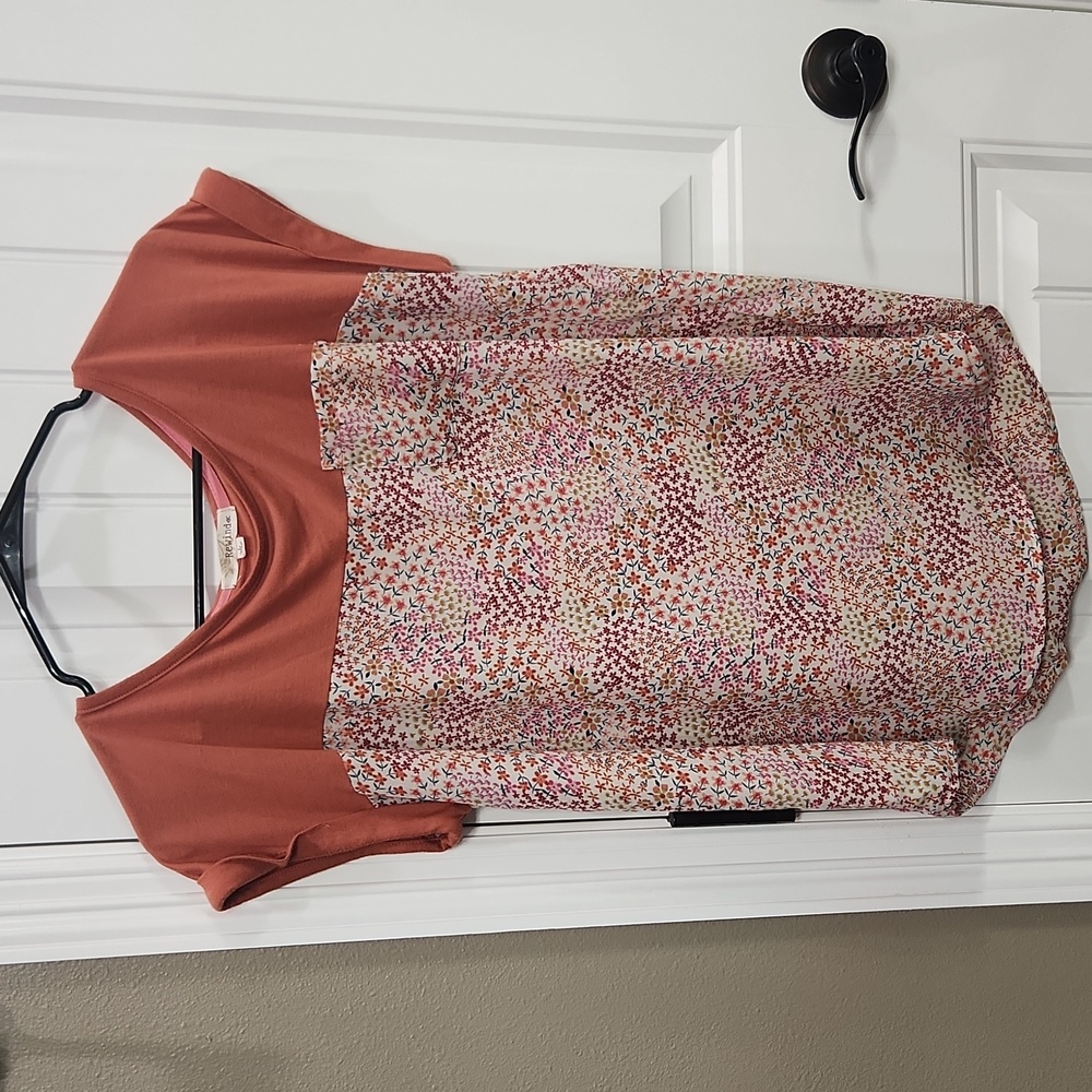 Rewind womens blouse size Large